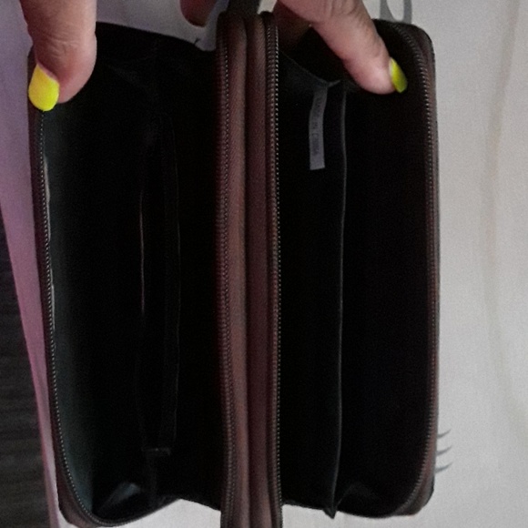 Wallet - Picture 4 of 4